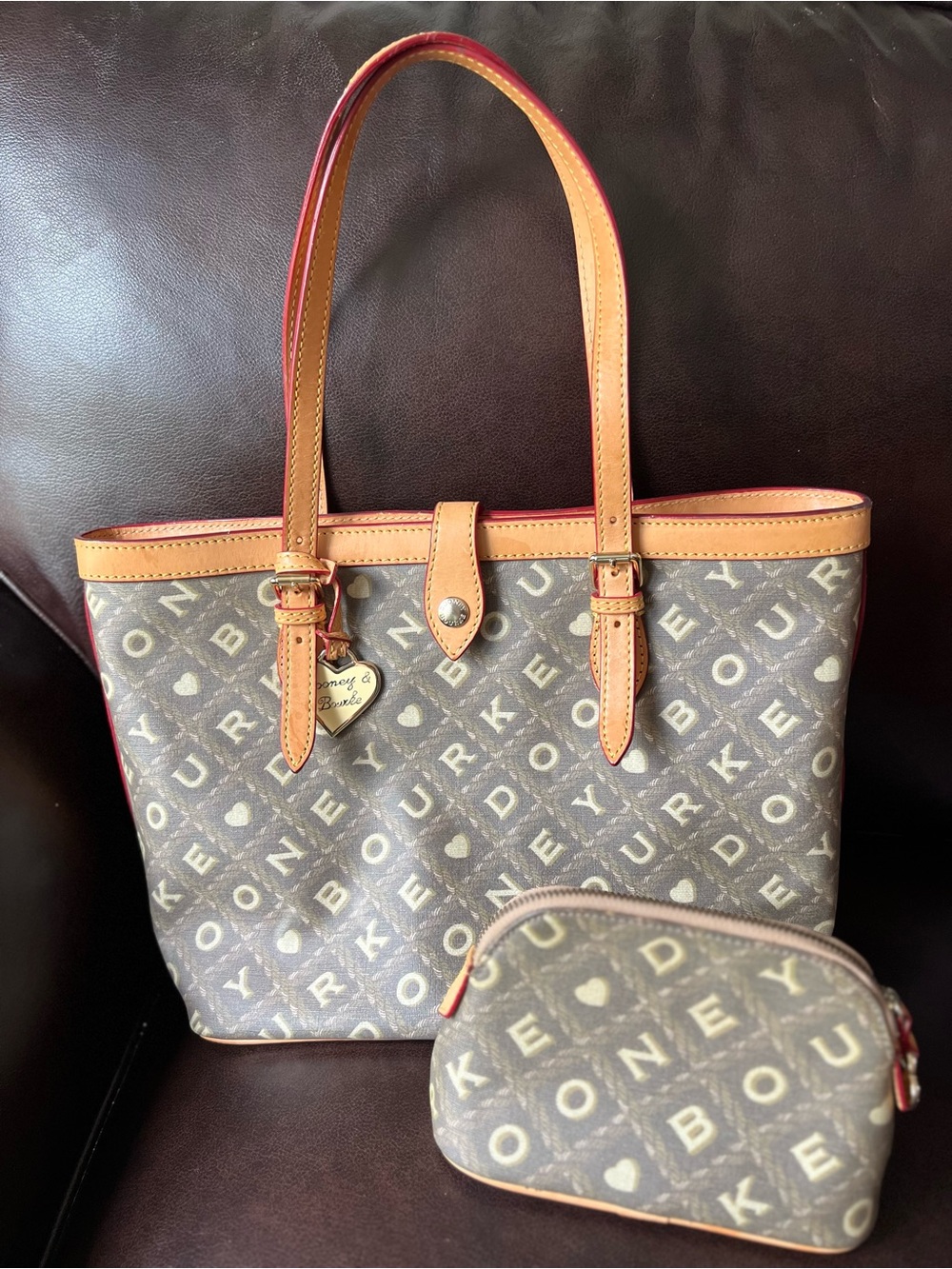 Vintage Dooney & Bourke Signature It Collection Tote Bag w/ Matching Pouch